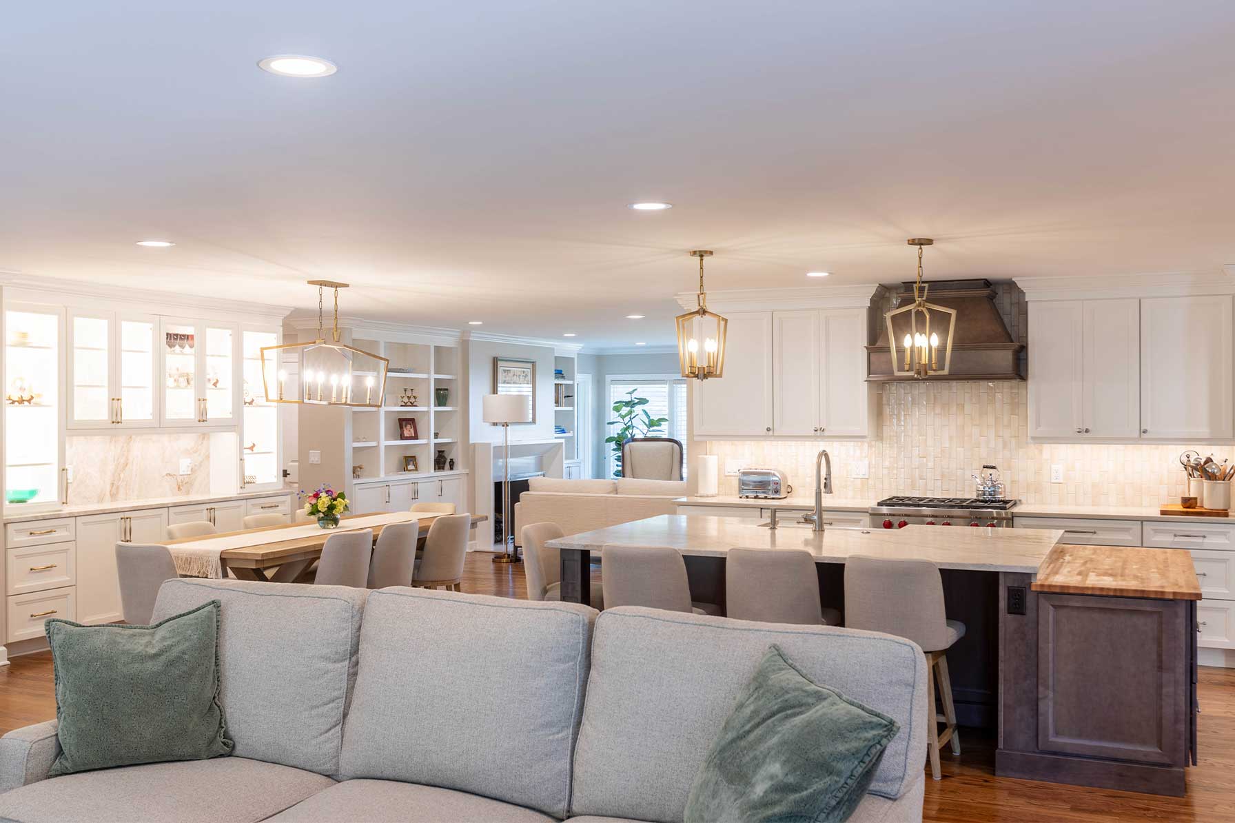 Roeser-Home-Remodeling-Armstrong-Living-Room-14